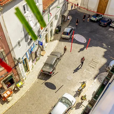 Alfama Guest House-2